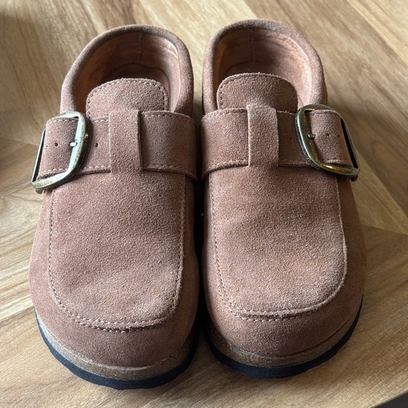 Sonoma Shoes - Sonoma Women’s Brown Suede Clogs with Buckle